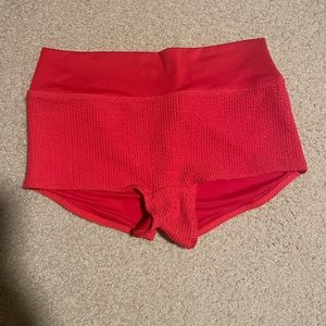Victorias Secret PINK Gym to Swim Medium Women’s short shorts Red textured